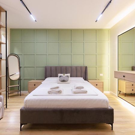 Syncron Apartments In The Center Of 티라나 외부 사진