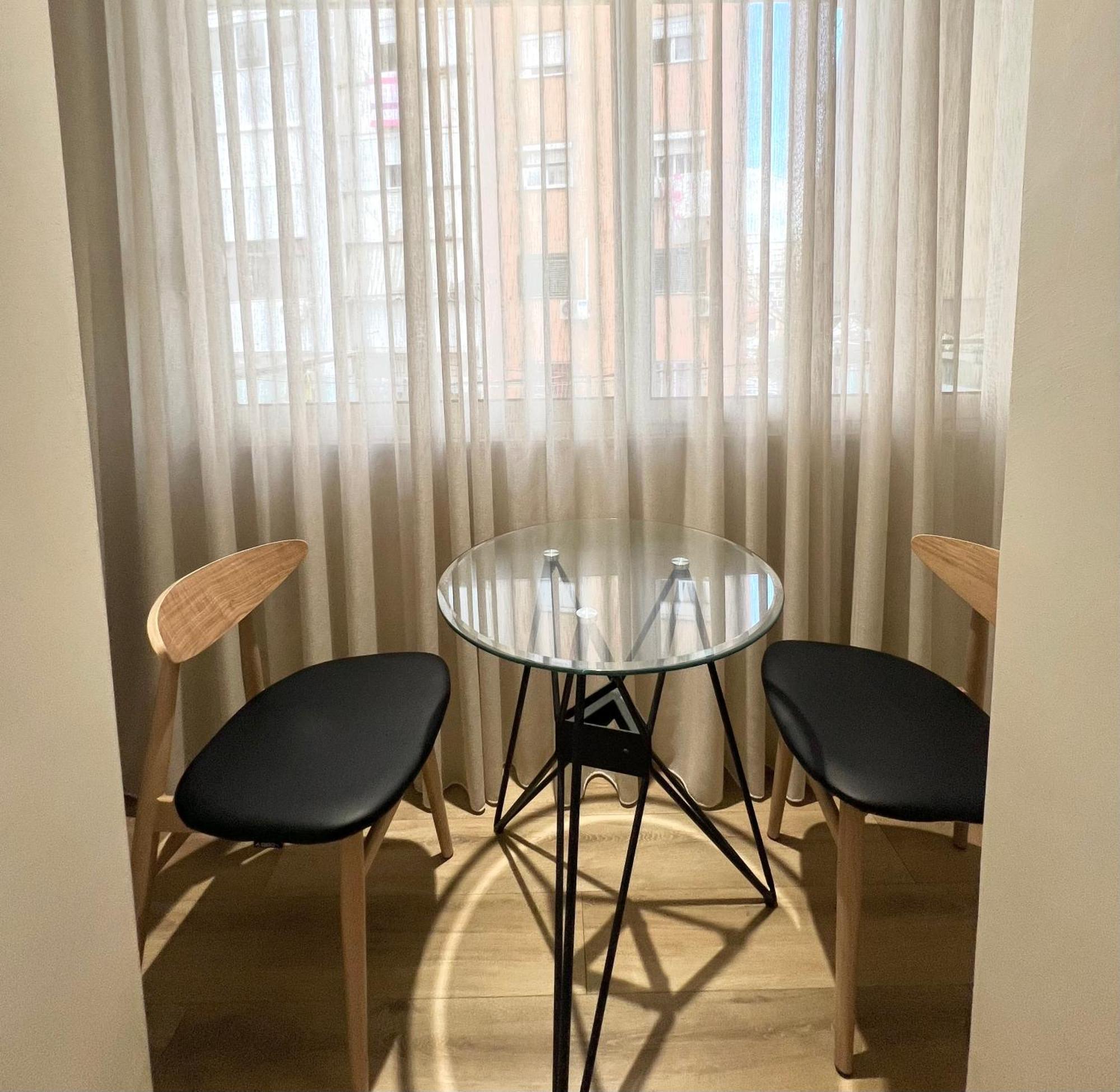 Syncron Apartments In The Center Of 티라나 외부 사진